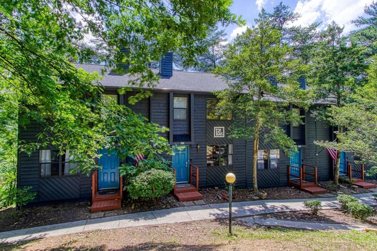Pinecrest Townhomes-1King-2Queen Unit-Updated Pigeon Forge Exterior foto