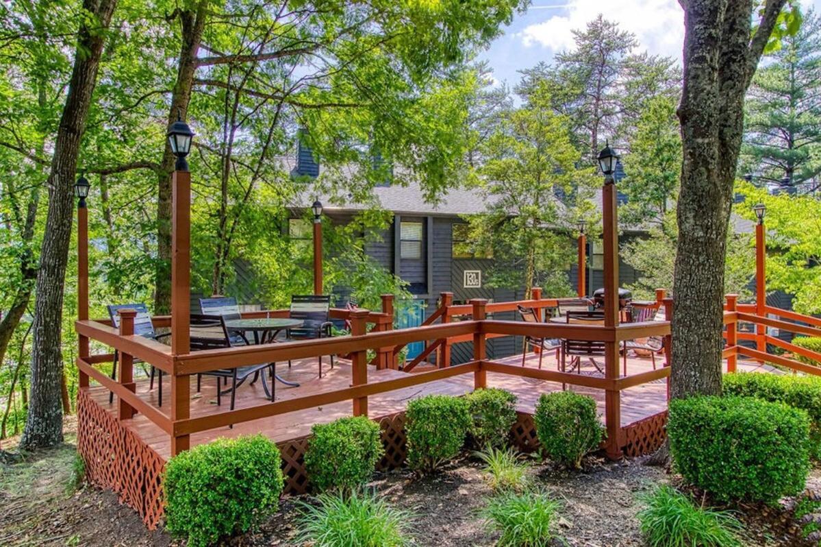 Pinecrest Townhomes-1King-2Queen Unit-Updated Pigeon Forge Exterior foto