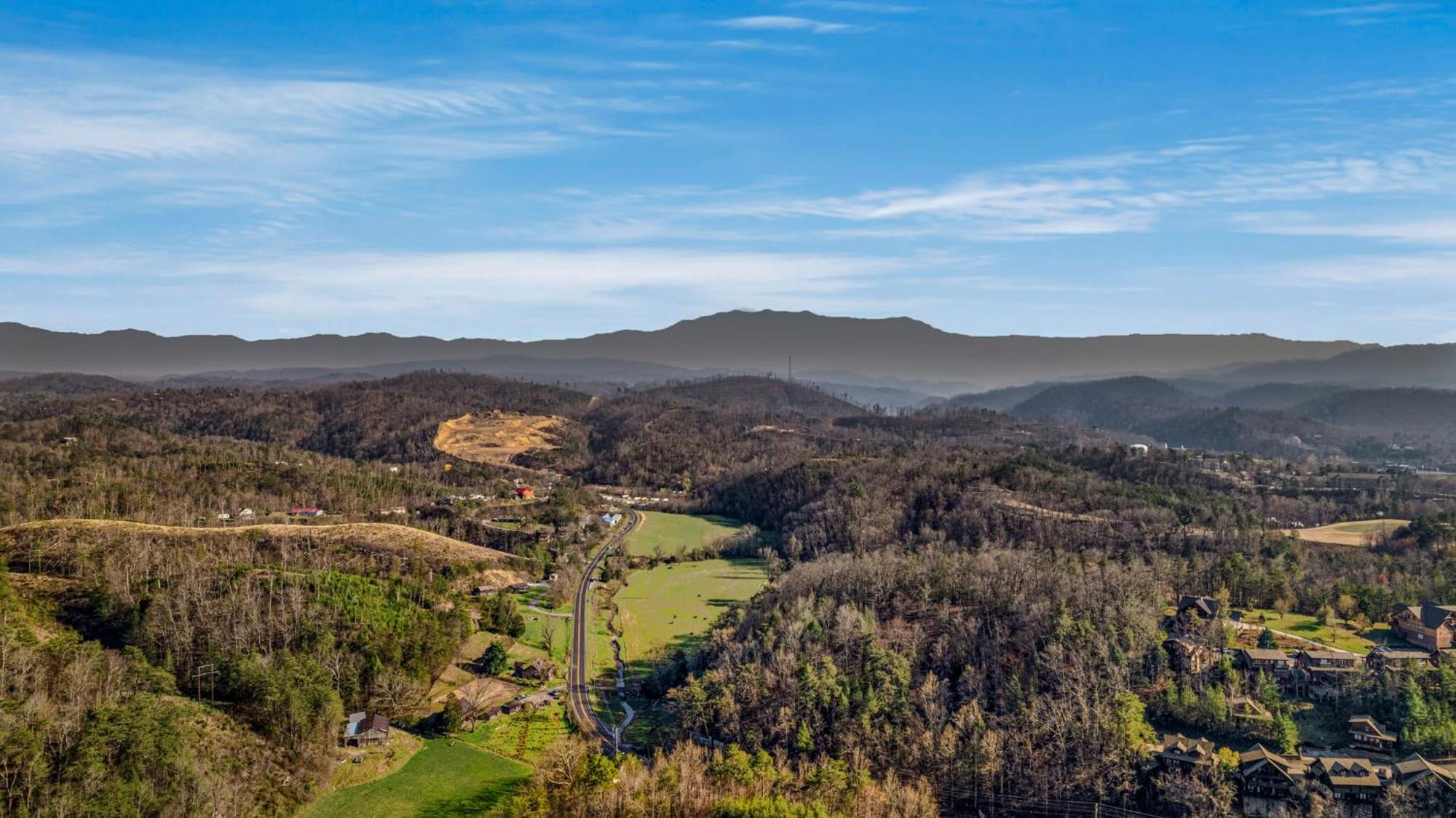 Pinecrest Townhomes-1King-2Queen Unit-Updated Pigeon Forge Exterior foto
