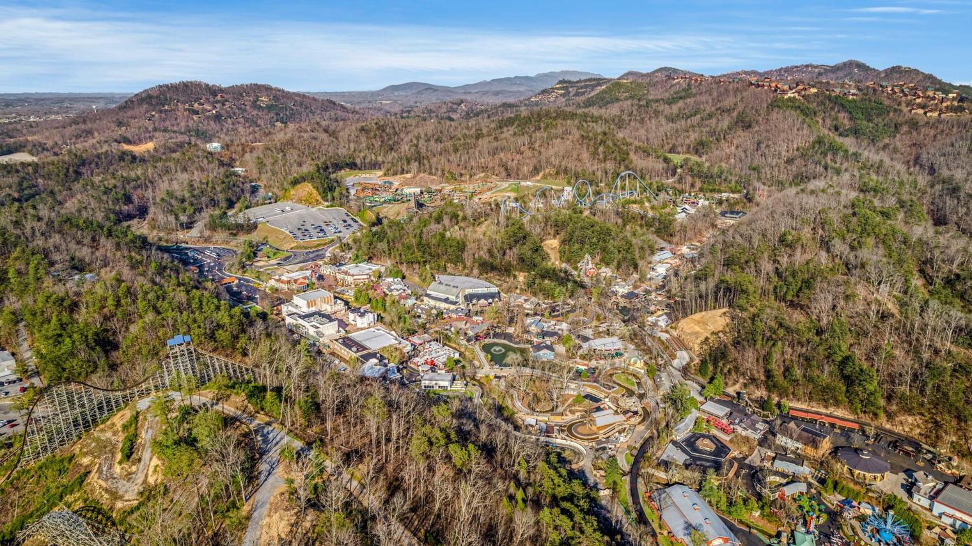 Pinecrest Townhomes-1King-2Queen Unit-Updated Pigeon Forge Exterior foto